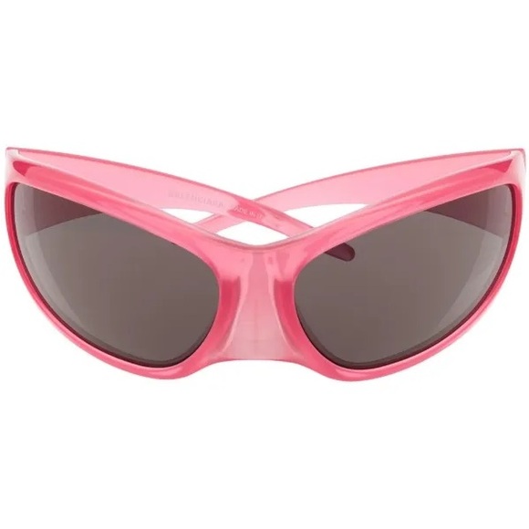 Balenciaga Pink Oversized Cat Eye Sunglasses - Picture 2 of 8